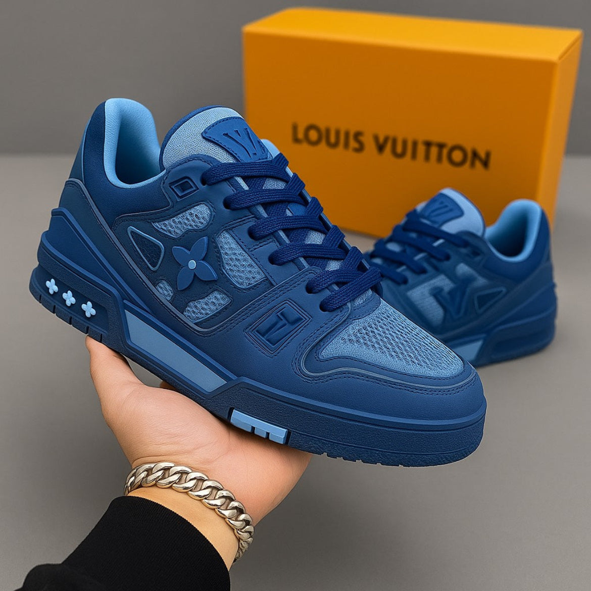 LouisVuittonTrainerSneaker_MonogramMeshBlueEdition1