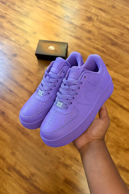 NikeAirForce1Low_VividViolet_1