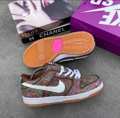 Nike SB Dunk Low “Paisley Pattern Edition” – Multicolor/White-Gum