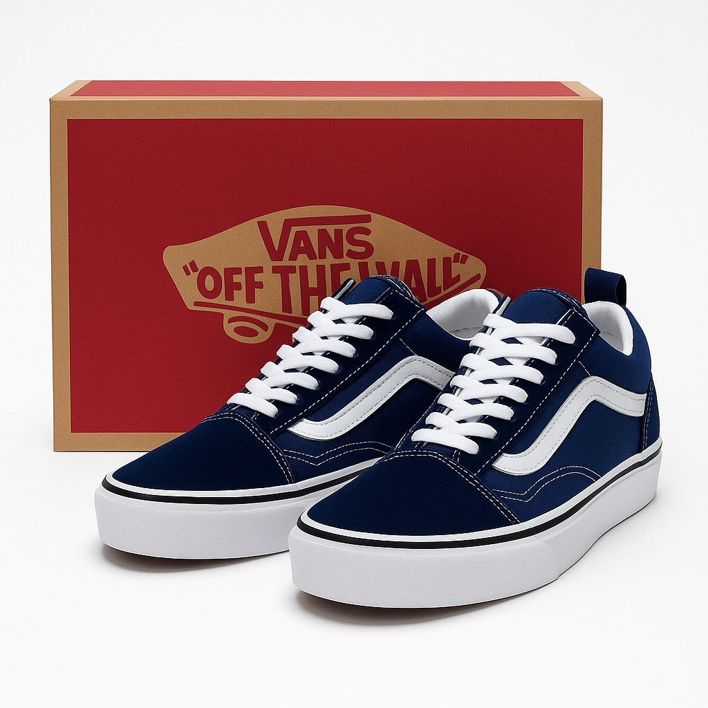 VansOldSkoolNavy_WhiteLow-TopSneakers1